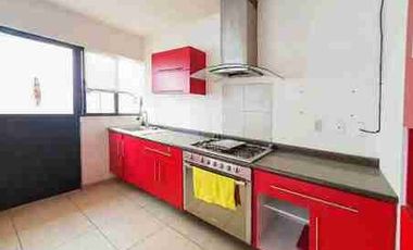 *CASA EN VENTA EN PRIVADA EN FRACC PUENTE DEL SOL*