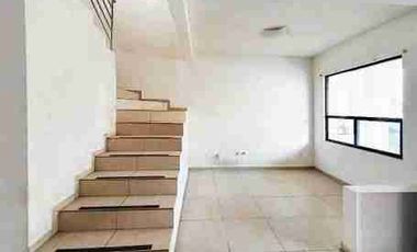 *CASA EN VENTA EN PRIVADA EN FRACC PUENTE DEL SOL*