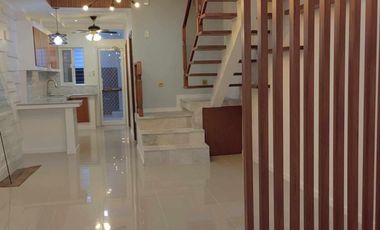 Townhouse For Sale in Pilar Village, Las Pinas