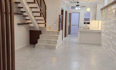 Townhouse For Sale in Pilar Village, Las Pinas