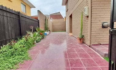 Arriendo Casa en  Ciudad Satélite de Maipú
