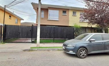 Arriendo Casa en  Ciudad Satélite de Maipú