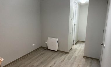 Se Arrienda Departamento en San Miguel, a pasos Metro El Llano, 1 Dormitorio 1 Baño 1 Bodega