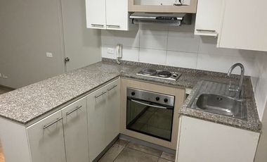 Se Arrienda Departamento en San Miguel, a pasos Metro El Llano, 1 Dormitorio 1 Baño 1 Bodega