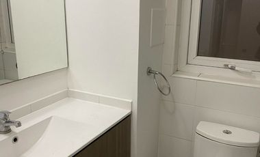 Se Arrienda Departamento en San Miguel, a pasos Metro El Llano, 1 Dormitorio 1 Baño 1 Bodega