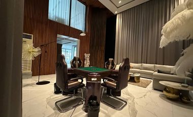 Well Interiored Design Villa in Ayala Alabang for sale