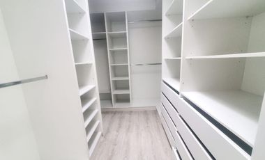 SE RENTA HERMOS CASA DE TRES HABITACIONES ENTUMBCO