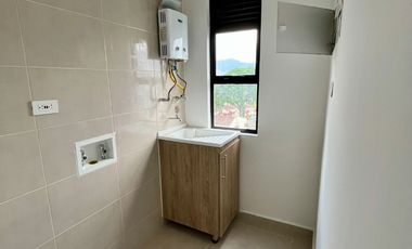 Se vende apartaestudio en el exclusivo y central sector de Álamos en Pereira con Permiso para Airbnb.