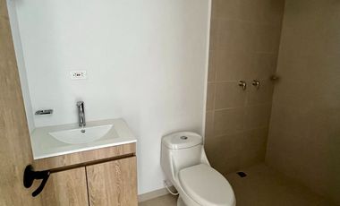 Se vende apartaestudio en el exclusivo y central sector de Álamos en Pereira con Permiso para Airbnb.