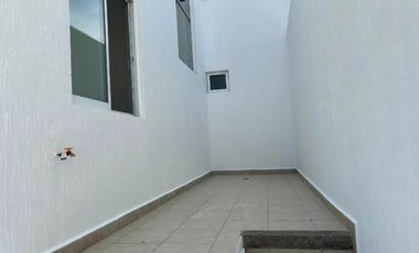 SE VENDE CASA, GRAN JARDIN, JARDIN AGAVES 412, LEON GUANAJUATO. ZONA NORTE