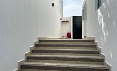SE VENDE CASA, GRAN JARDIN, JARDIN AGAVES 412, LEON GUANAJUATO. ZONA NORTE