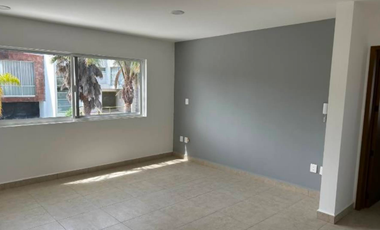 SE VENDE CASA, GRAN JARDIN, JARDIN AGAVES 412, LEON GUANAJUATO. ZONA NORTE