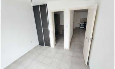 ALQUILA: Dpto 1 Dormitorio con Patio / B° GUEMES
