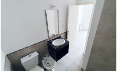 ALQUILA: Dpto 1 Dormitorio con Patio / B° GUEMES