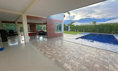casa campestre en Restrepo a precio de oportunidad