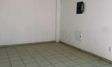Bodega renta de 450 m² $55,000 mensuales IVA y mantenimiento incluidos
