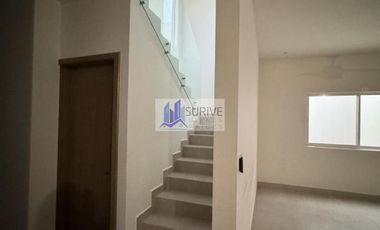 CASA EN RENTA VALLE DE CRISTAL ZONA SUR CARRETERA NACIONAL