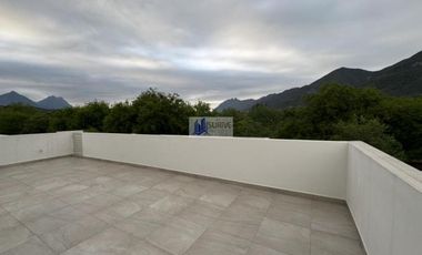 CASA EN RENTA VALLE DE CRISTAL ZONA SUR CARRETERA NACIONAL