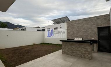 CASA EN RENTA VALLE DE CRISTAL ZONA SUR CARRETERA NACIONAL