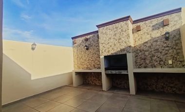Casa En venta  Triana Sect. Palmas Apodaca NL.