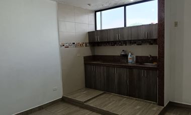 Suite de alquiler en Guayacanes, incluye agua potable, Norte de Guayaquil.