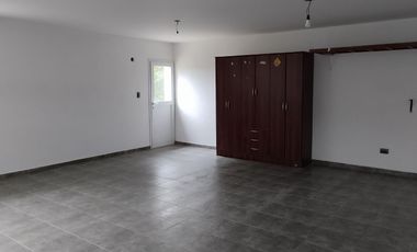 Casa En Las Sierras De Cordoba, Inmejorable Calidad De Construcción Y Distribucion De Ambientes