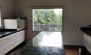 Casa En Las Sierras De Cordoba, Inmejorable Calidad De Construcción Y Distribucion De Ambientes