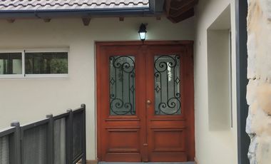 Casa En Las Sierras De Cordoba, Inmejorable Calidad De Construcción Y Distribucion De Ambientes