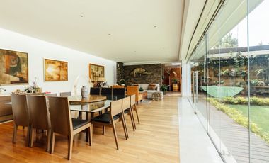 ELEGANTE CASA EN CAMPESTRE DEL BOSQUE CON 4 RECÁMARAS Y AMPLIO JARDÍN