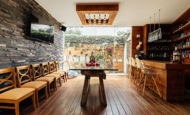 ELEGANTE CASA EN CAMPESTRE DEL BOSQUE CON 4 RECÁMARAS Y AMPLIO JARDÍN