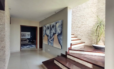 CASA CON 3 RECÁMARAS DE ENTREGA INMEDIATA EN CLUB DE GOLF LA HUERTA