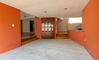 CASA DE 3 RECÁMARAS CON JARDÍN EN CIPRESES DE ZAVALETA, PUEBLA