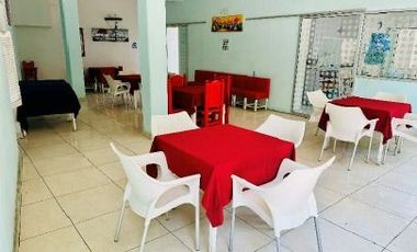 VENTA DE HOTEL EN COCOYOC , CON LOCALES RENTADOS