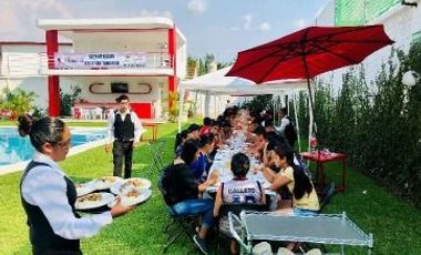 VENTA DE HOTEL EN COCOYOC , CON LOCALES RENTADOS