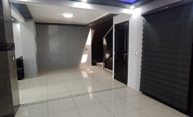 RENTA DE CASA DE 2 NIVELES EN LA COL. SAN JOSE GABRIEL TEPEPA