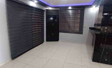 RENTA DE CASA DE 2 NIVELES EN LA COL. SAN JOSE GABRIEL TEPEPA