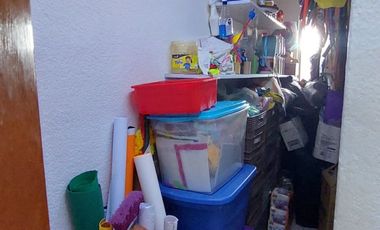 VENDO PROPIEDADA PARA NEGOCIO CON LOCALES COMERCIALES