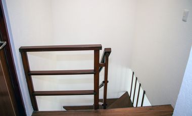 Impecable Casa en Venta – Lista para Habitar