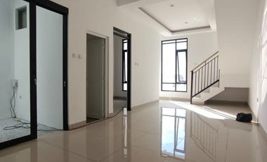 Rumah Vil Cihanjuang, Baru 2 LANTAI Murah Mewah New Dkt Kota Cimahi Utara, Bandung Barat Jual Dijual