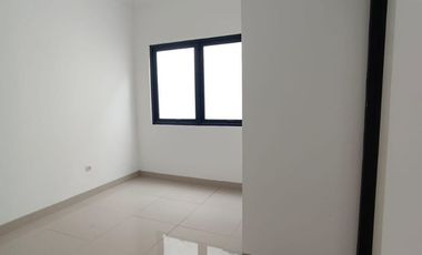 Rumah Vil Cihanjuang, Baru 2 LANTAI Murah Mewah New Dkt Kota Cimahi Utara, Bandung Barat Jual Dijual