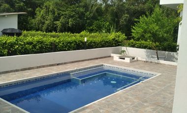 VENDO CASA DE DESCANZO RICAURTE-CUNDINAMARCA