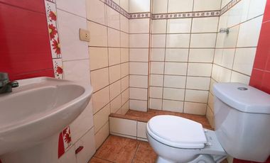 VENDO LINDO DEPARTAMENTO TERCER PISO URB. ROSA DE AMERICA(ALORA)