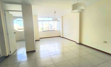 VENDO LINDO DEPARTAMENTO TERCER PISO URB. ROSA DE AMERICA(ALORA)