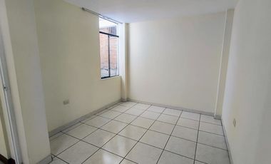 VENDO LINDO DEPARTAMENTO TERCER PISO URB. ROSA DE AMERICA(ALORA)