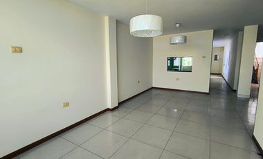 VENDO LINDO DEPARTAMENTO TERCER PISO URB. ROSA DE AMERICA(ALORA)