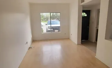 RENTA DE CASA EN VEREDAS DEL SOL