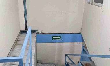 Amplio local comercial ideal para consultorios u oficinas