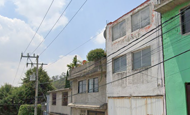 Casa en calle Aconcagua, Lomas de Occipaco, Naucalpan, EDOMEX.