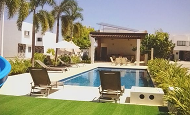 Casa en venta. Las Garzas Residencial, Puerto Vallarta, Jalisco.