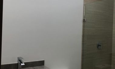 Hermosa Casa Nueva en Venta, En el Molino Lomas II
